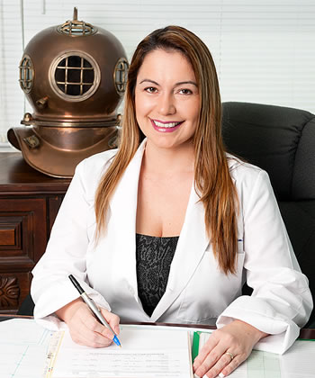 Dr. Vicky Rodas Tunicliffe